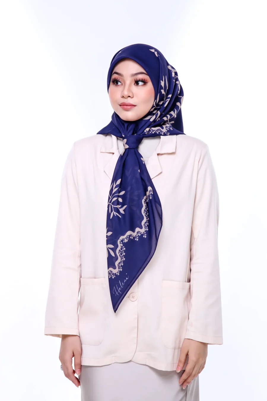 Petal Charm Hijab - Image 2